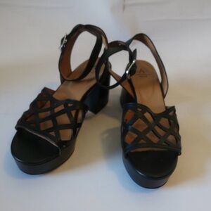 Aquatalia sandals